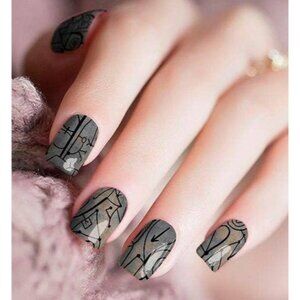 Candied Nails Real Nail Polish 16 Strips Non-Toxic Lasts Up To 10 Days Nail Art